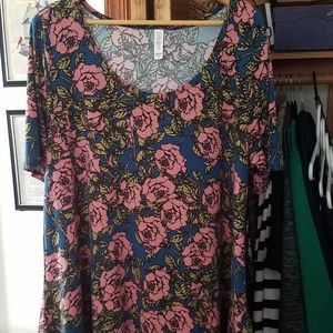 Lularoe perfect tee size 2xl